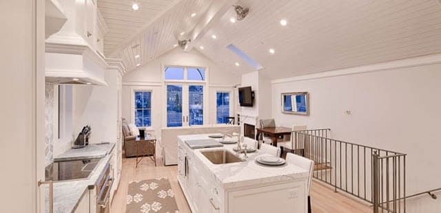 Snowflake Villa