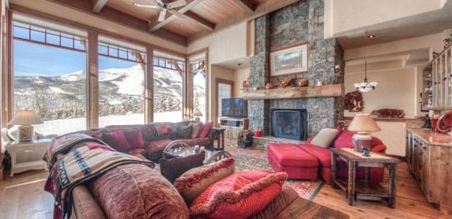 White Grass Lodge