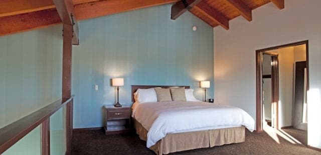 Mammoth Creek Inn