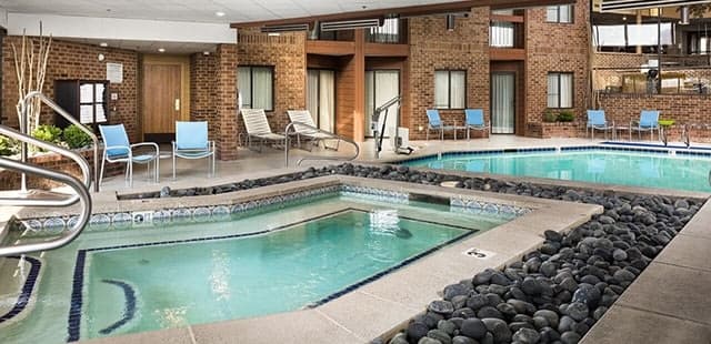 Best Western Plus Landmark Inn