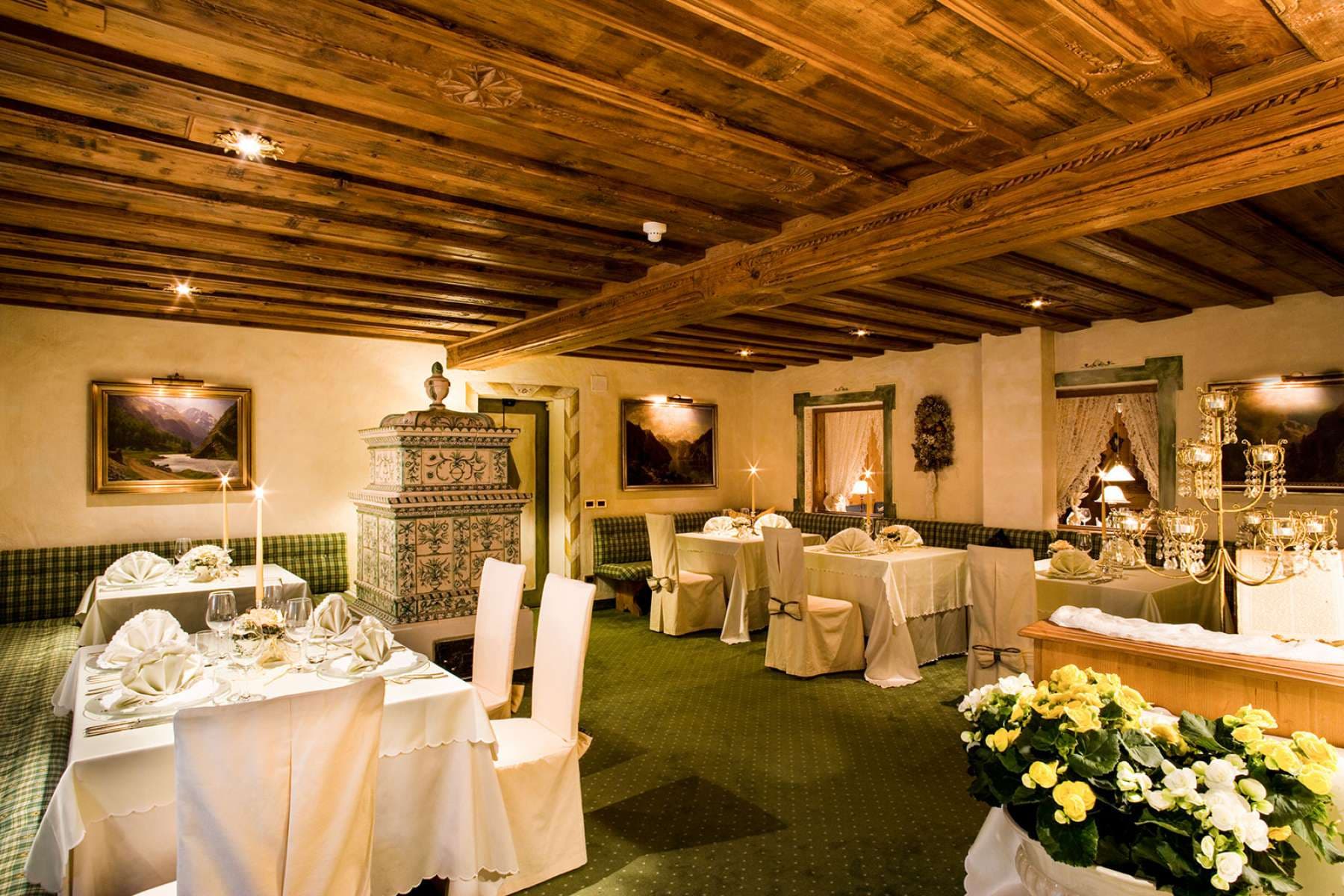 Hotel Sassongher / Corvara