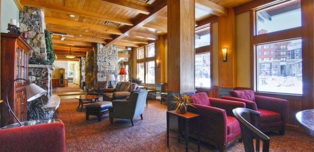 Zephyr Mountain Lodge