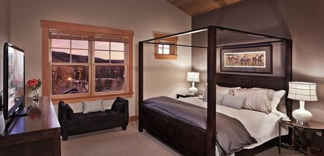 Sunshine Peak Chalet
