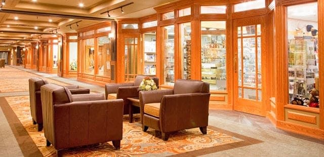 Banff Park Lodge