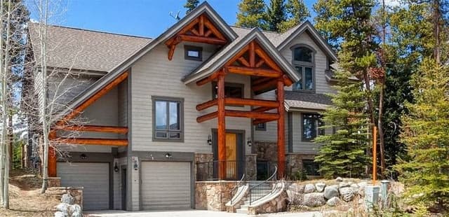 Mountain Bear Lodge