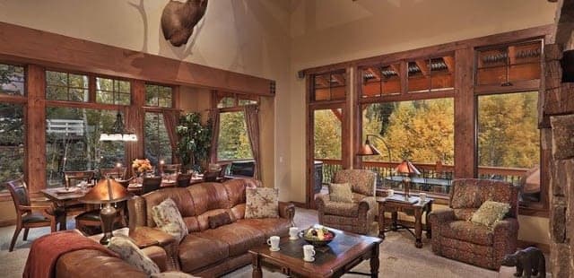 Brown Bear Chalet