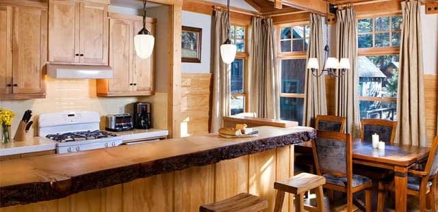 Tamarack Lodge