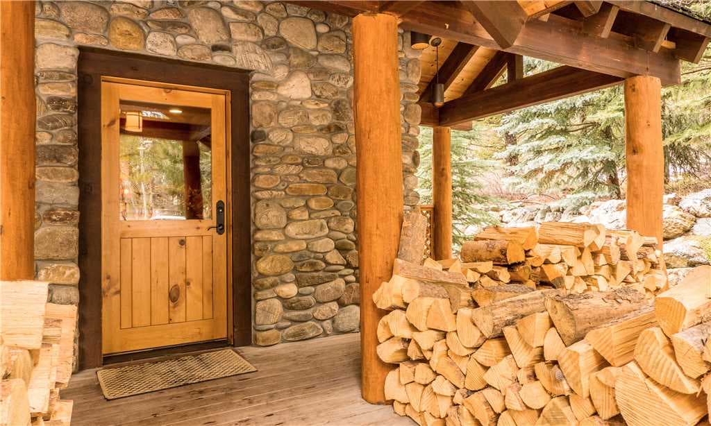 Front Entry (Winter)