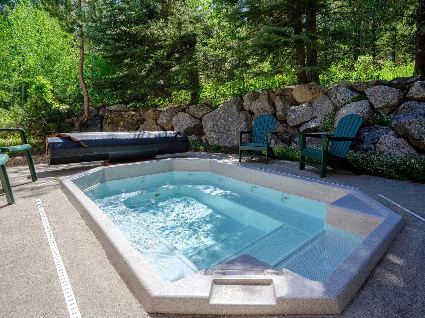 Hot Tub - Lower Level