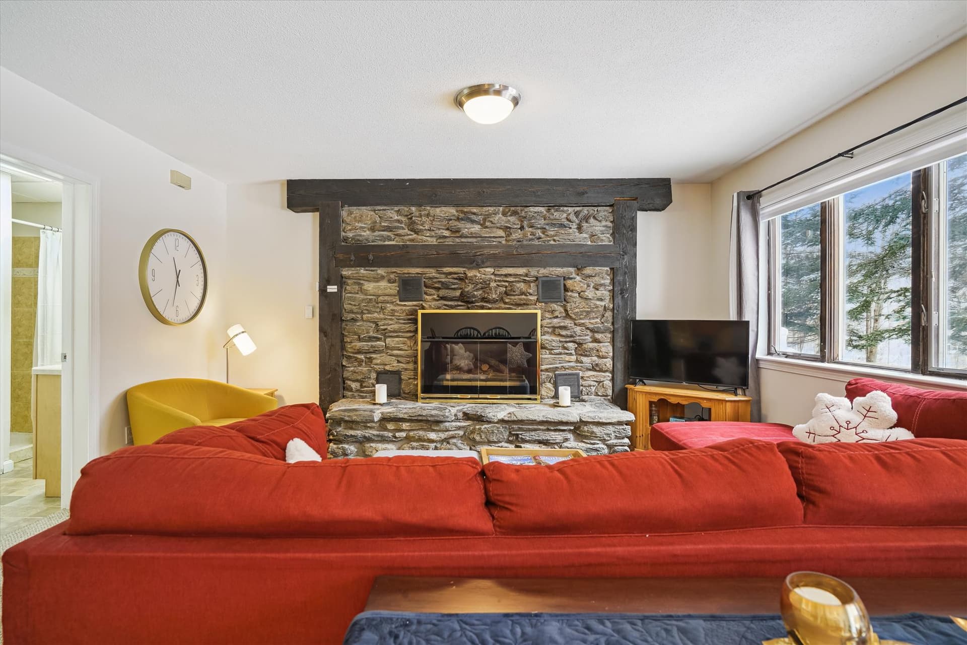 Enjoy the warmth and ambiance of the fireplace.