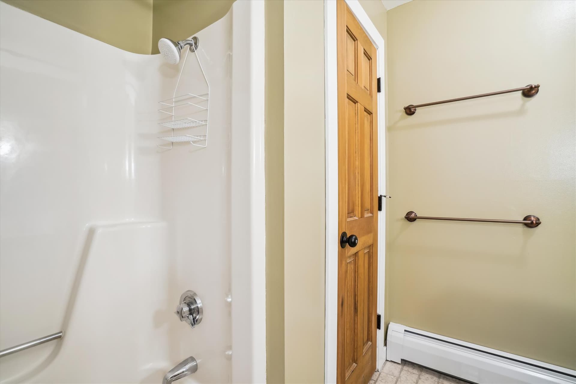 Full bathroom