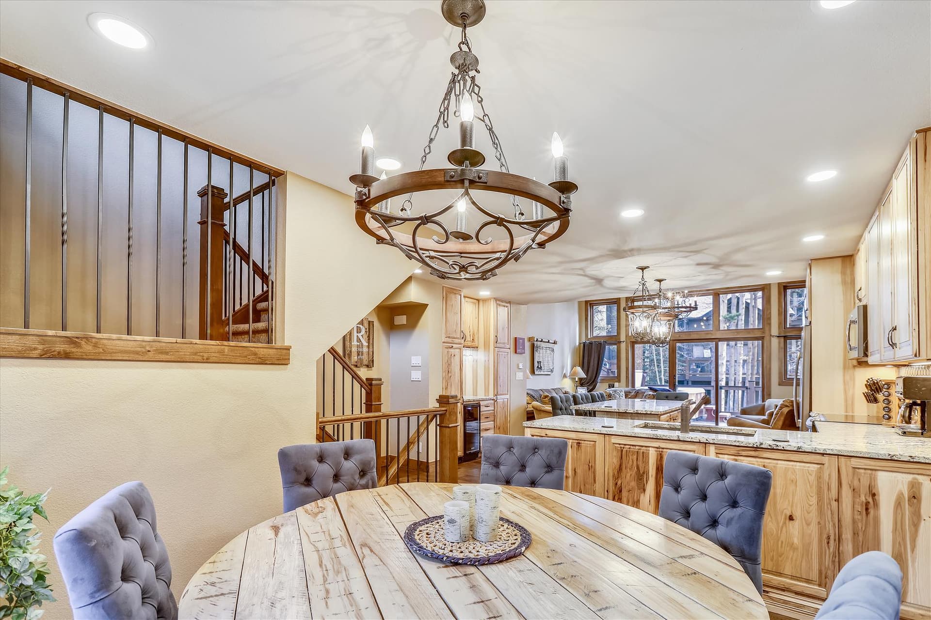 Dining Area, Village Point 109, Breckenridge Vacation Rental