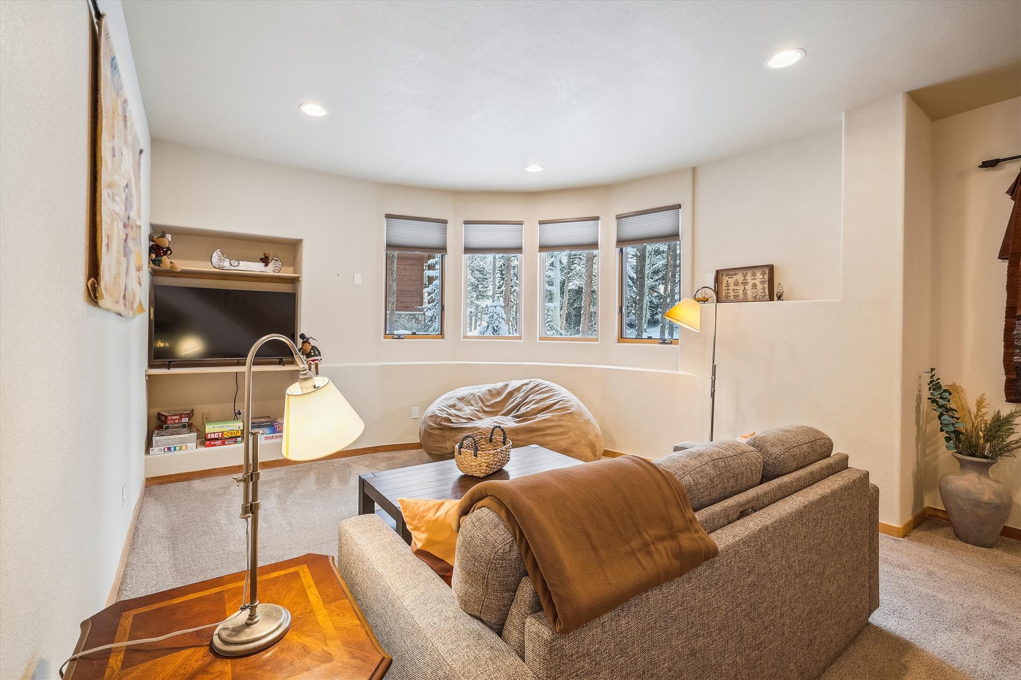 Living Area - Lupine Chalet - Frisco Vacation Rental