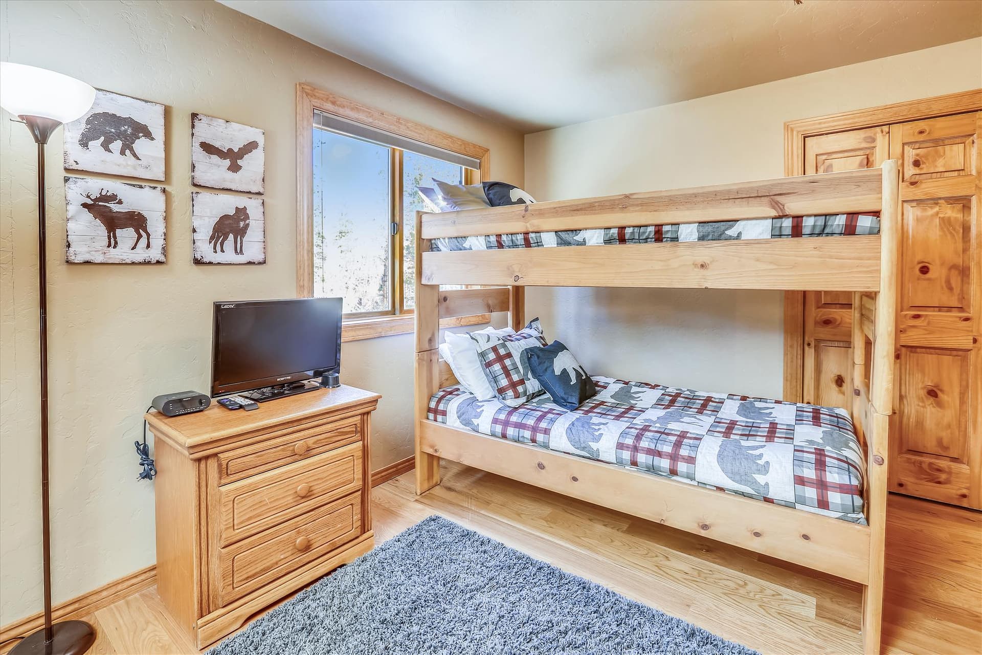 Bedroom, Snowy River Retreat, Breckenridge Vacation Rental