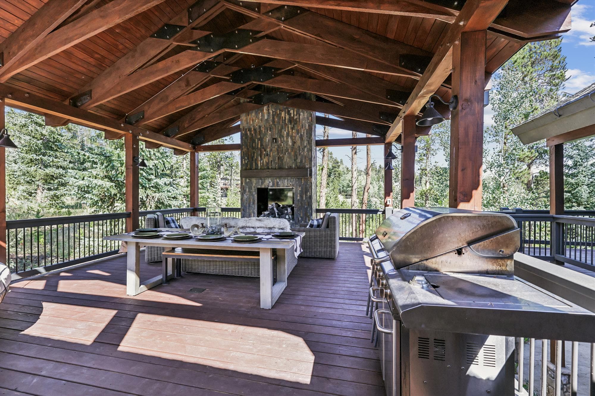 Outdoor Living Space - Pine Needle Lodge - Breckenridge Vacation Rental