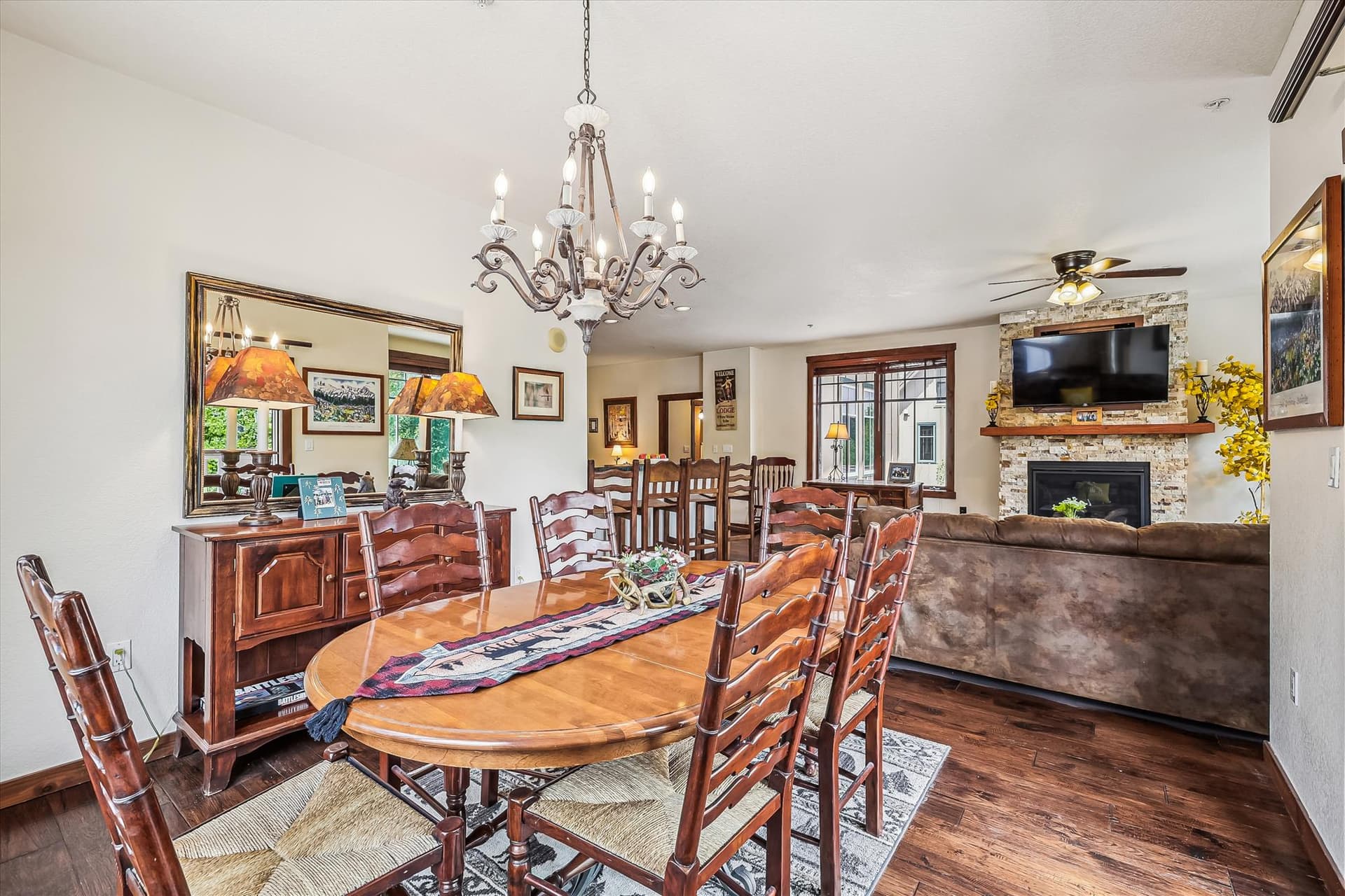 Dining Area - Main Street Station 3305 - Breckenridge Vacation Rental