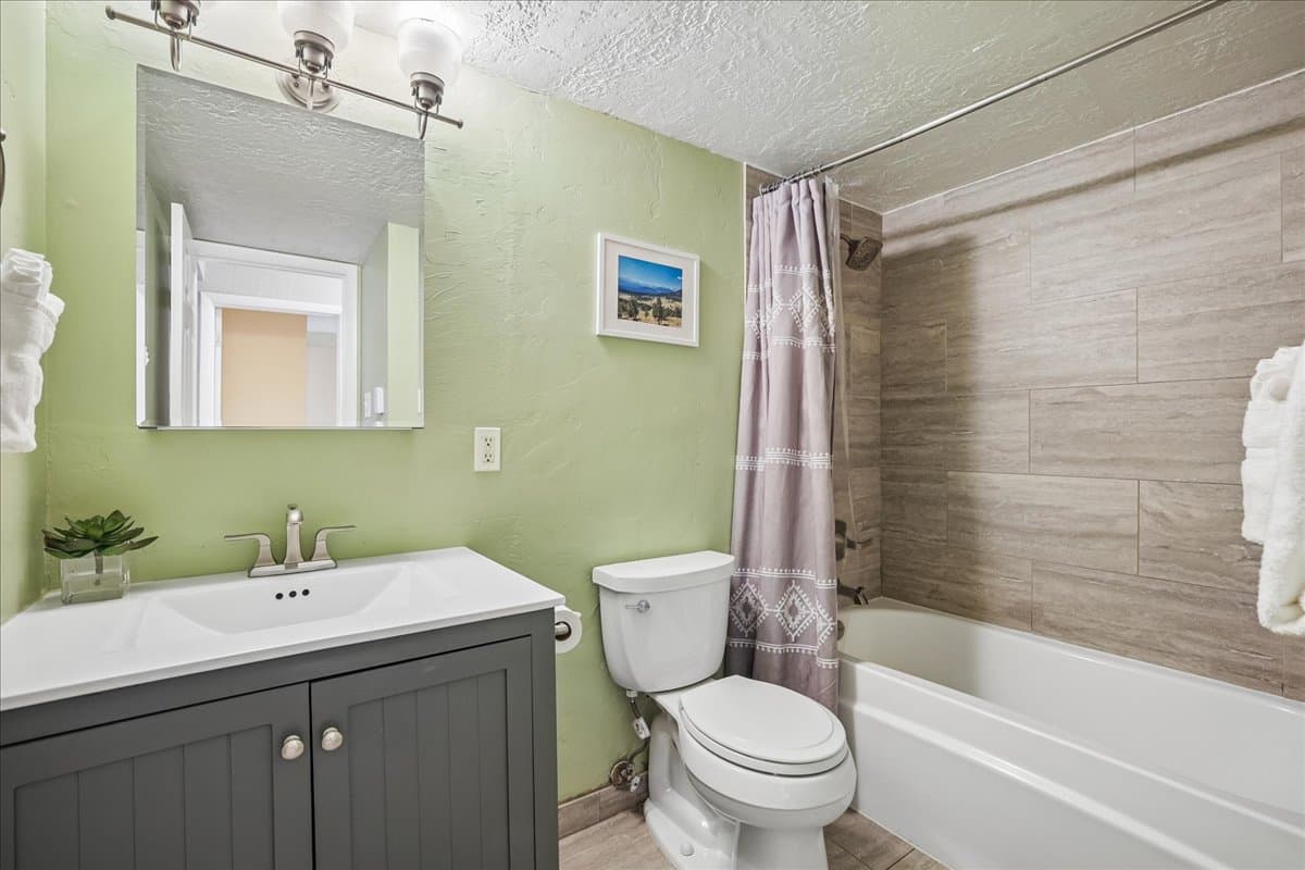 Bathroom - Lances West 9 - Breckenridge Vacation Rental