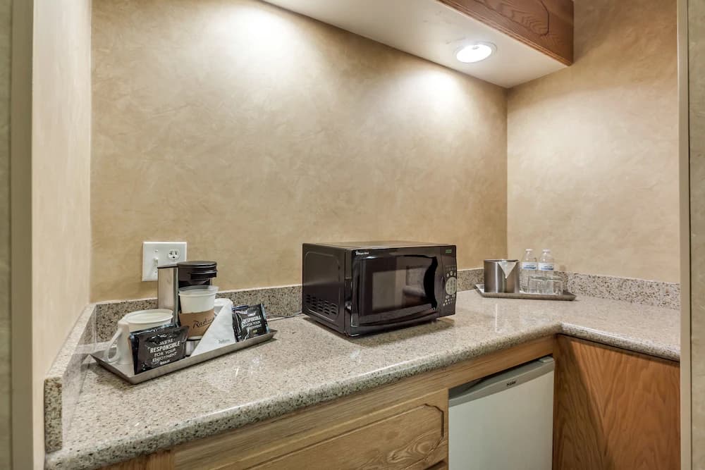 Private kitchenette