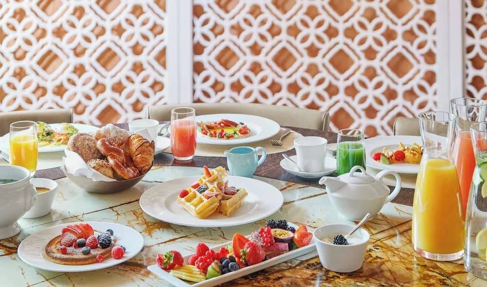 Breakfast buffet