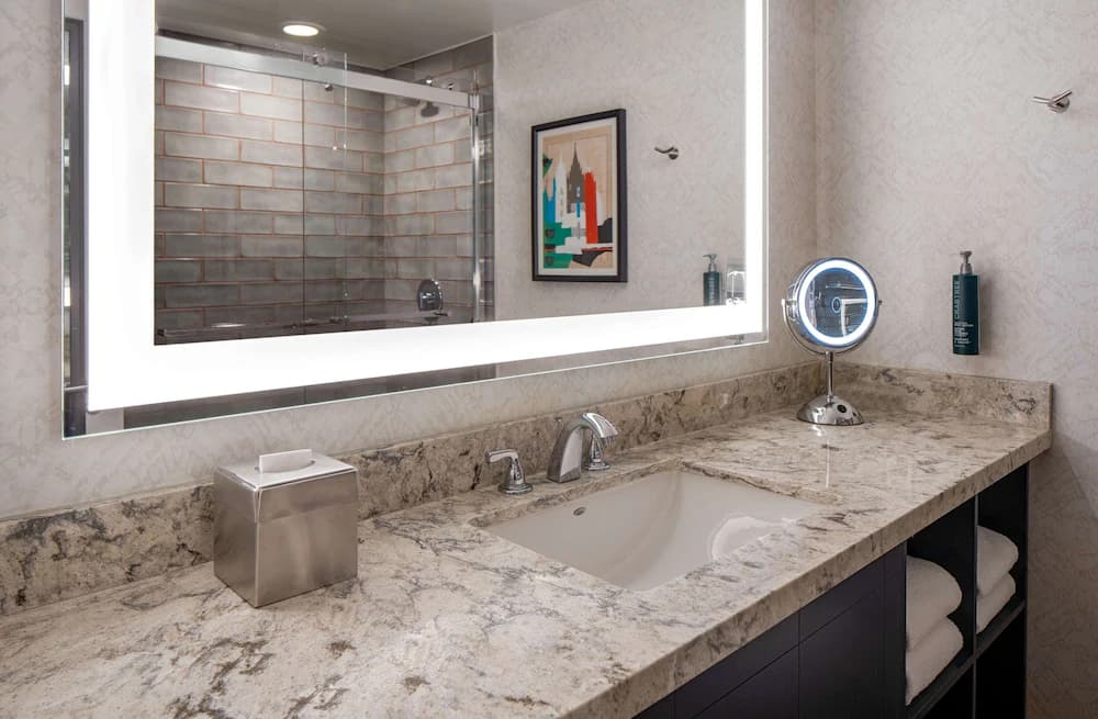 Bathroom shower