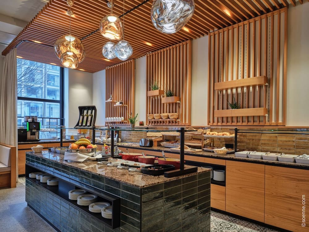 Breakfast area