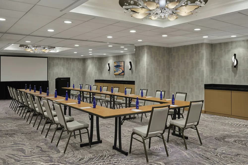 Meeting facility