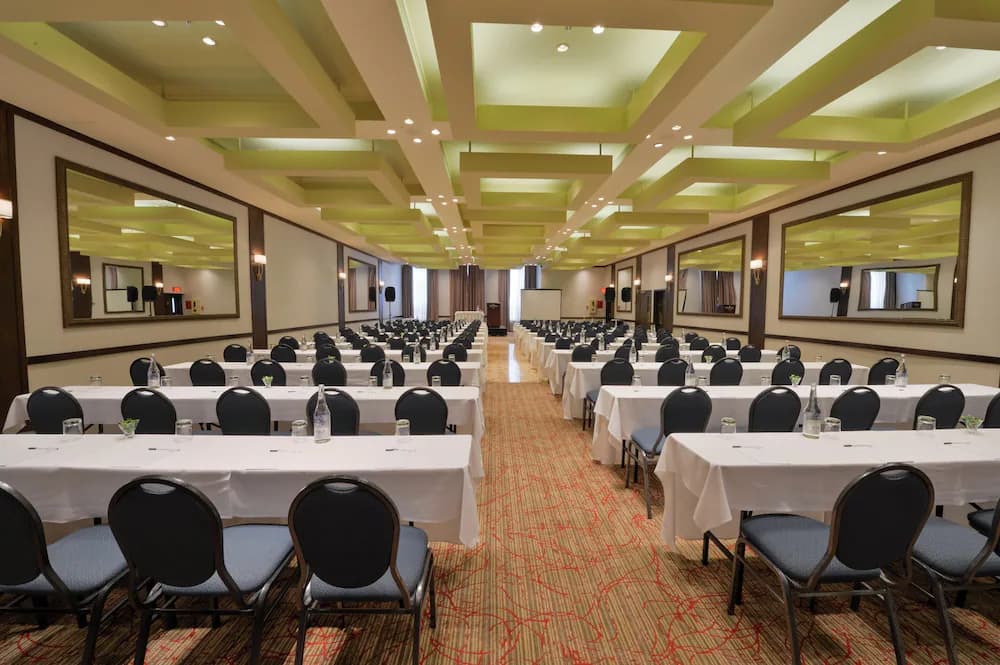 Meeting facility