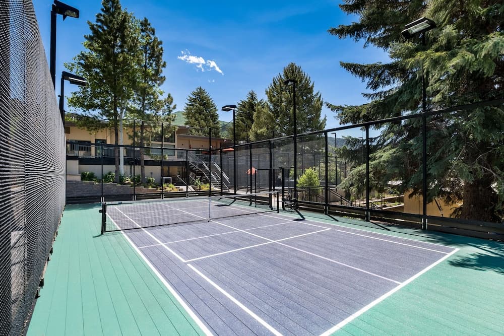 Tennis court