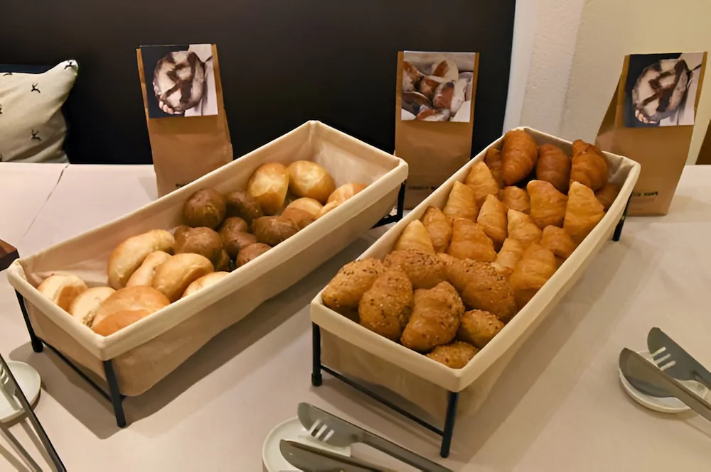 Breakfast buffet