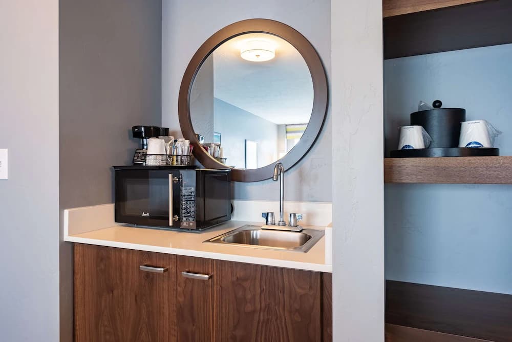 Minibar