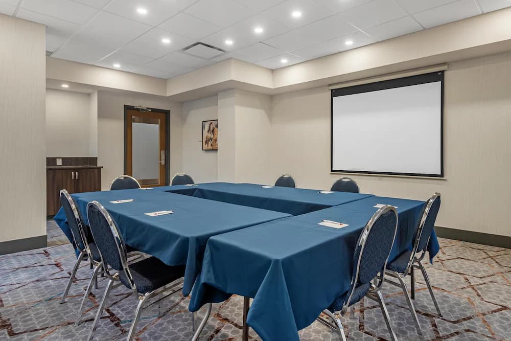 Meeting facility