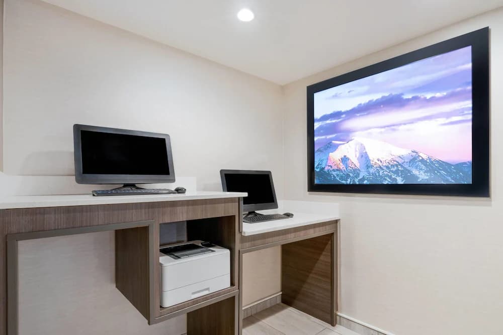 Business center