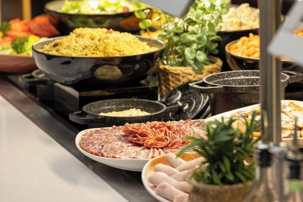 Breakfast buffet