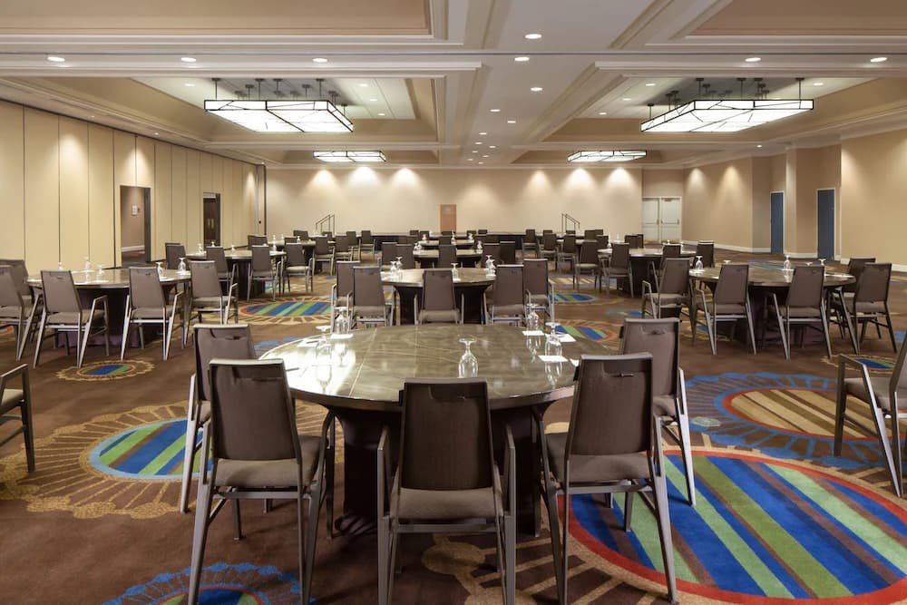Meeting facility