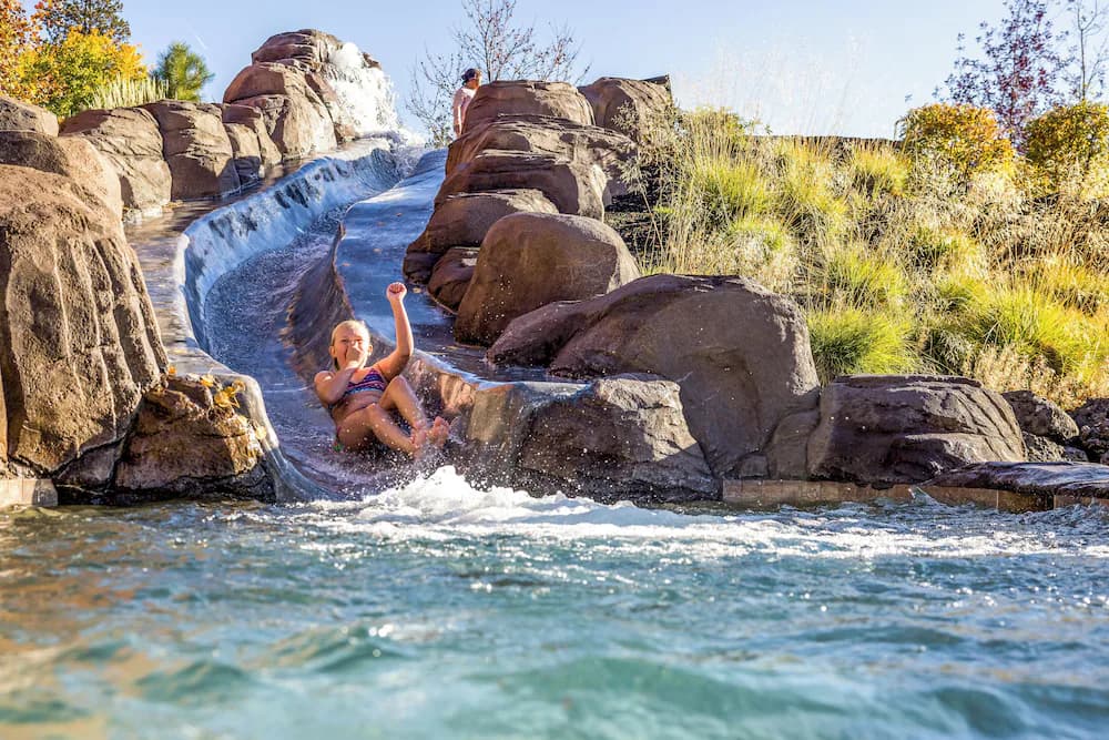 Pool waterfall
