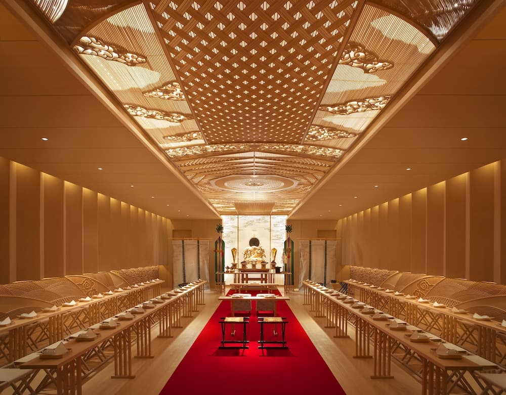 Banquet hall