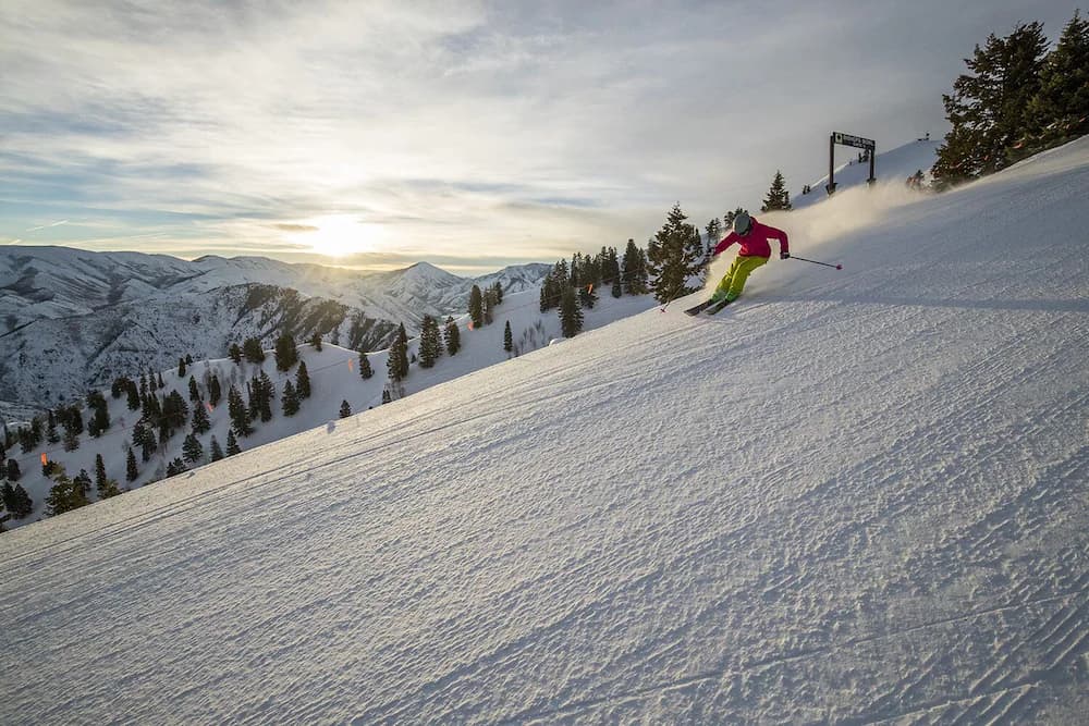 Snow and ski sports