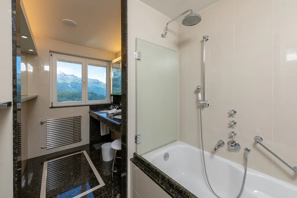 Bathroom shower
