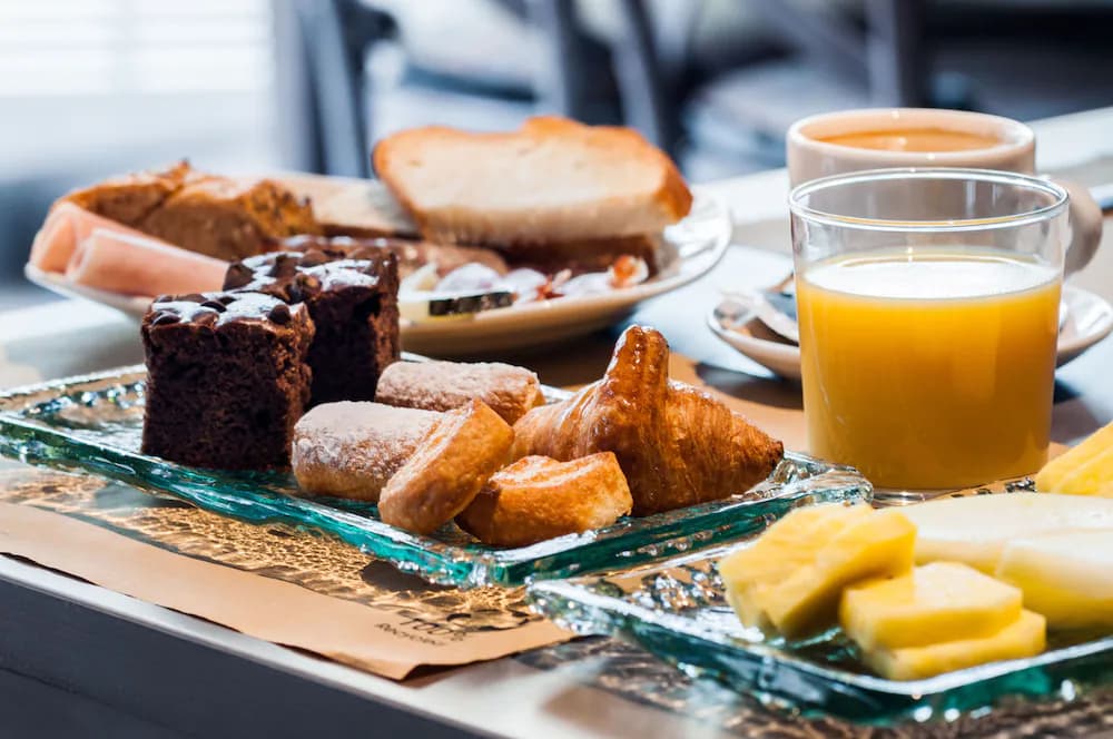 Breakfast buffet