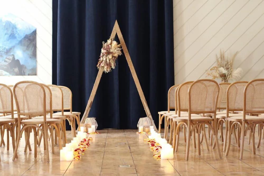 Indoor wedding