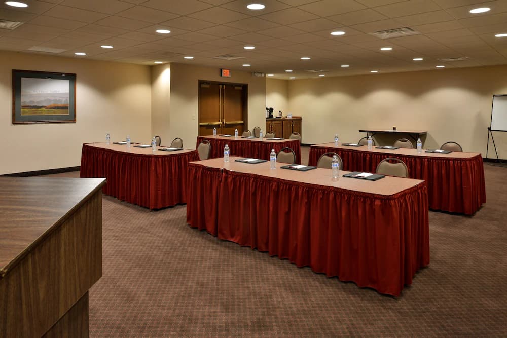 Meeting facility