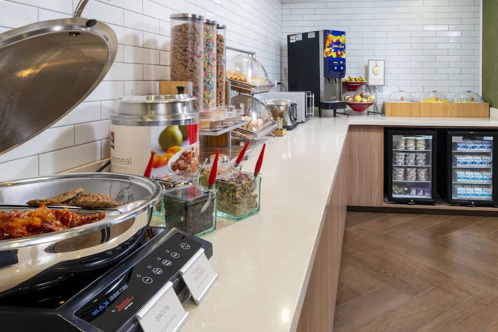 Breakfast buffet
