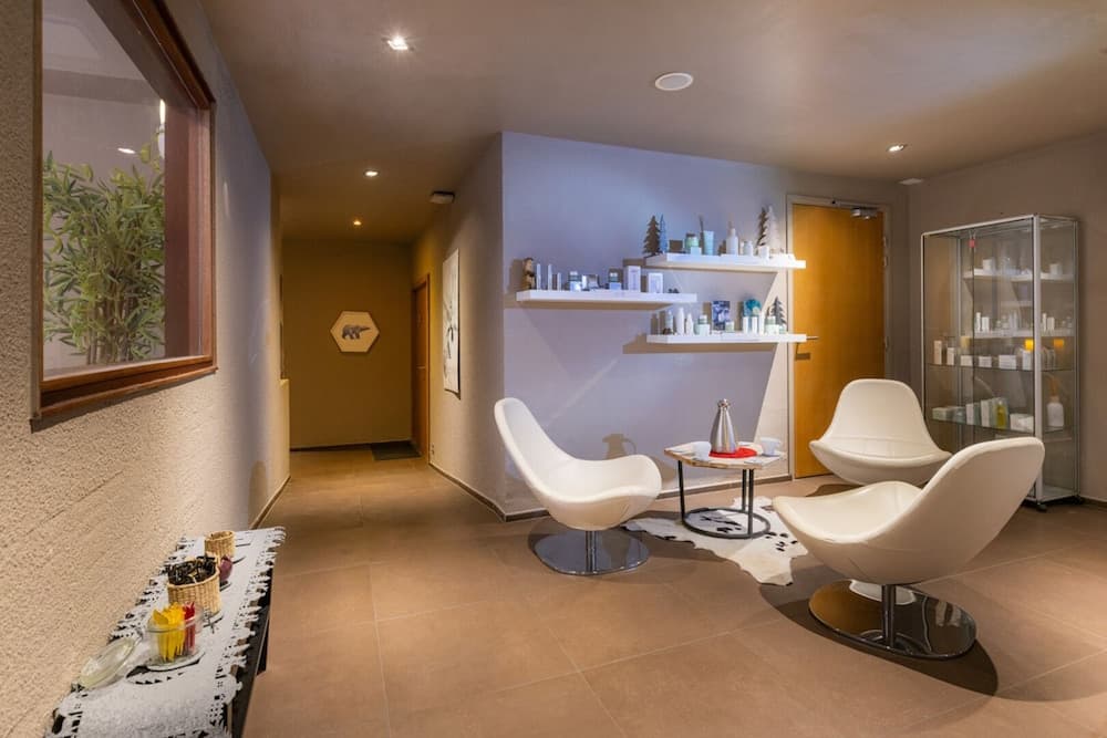 Spa reception