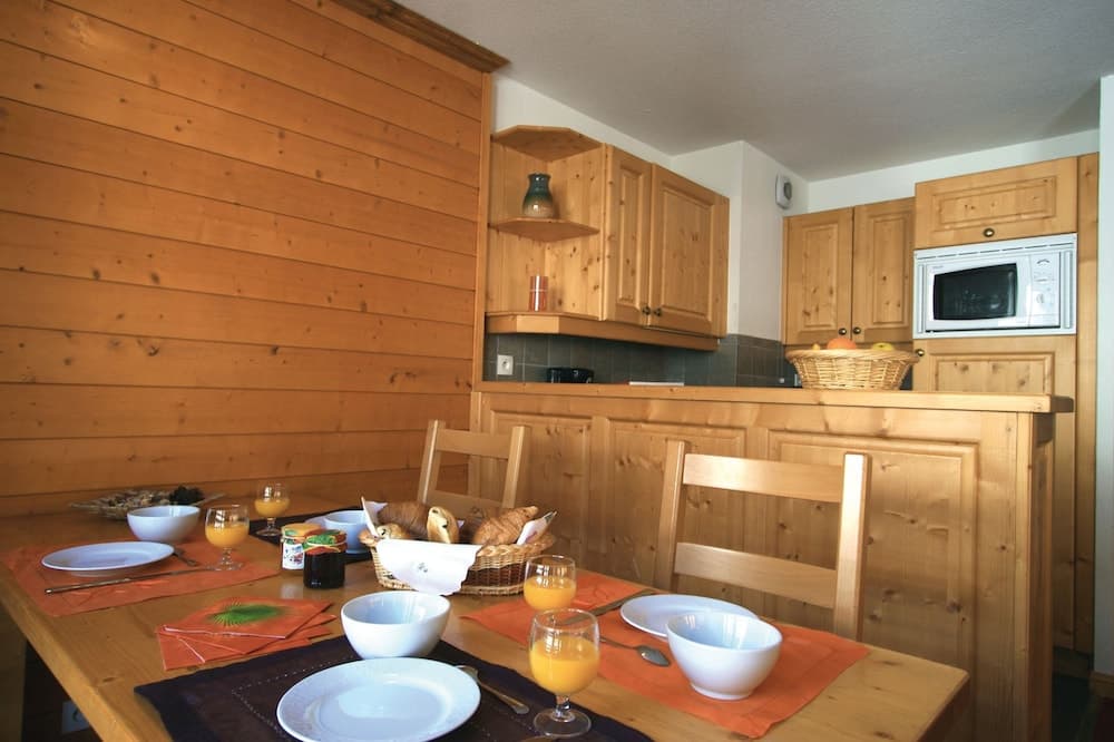 In-room dining