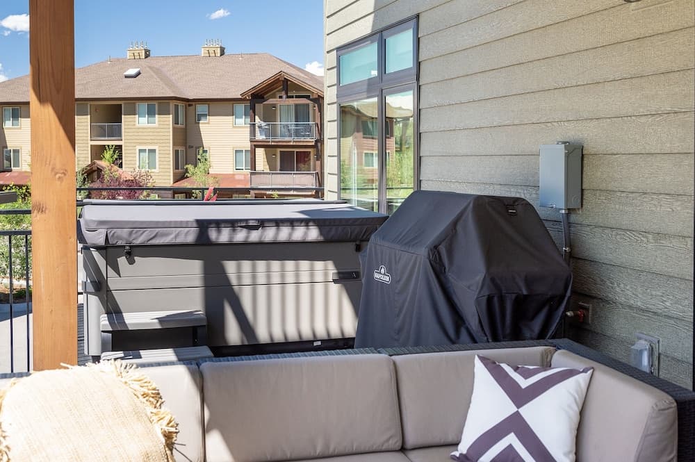 BBQ/picnic area