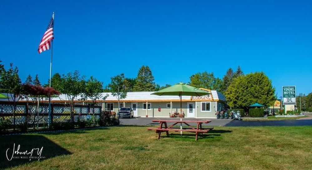 BBQ/picnic area