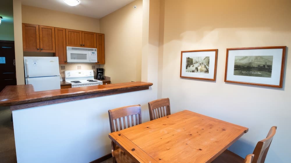 In-room dining