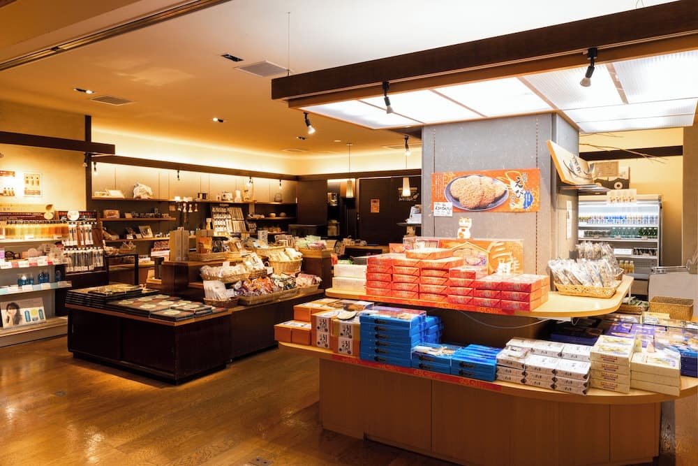 Gift shop