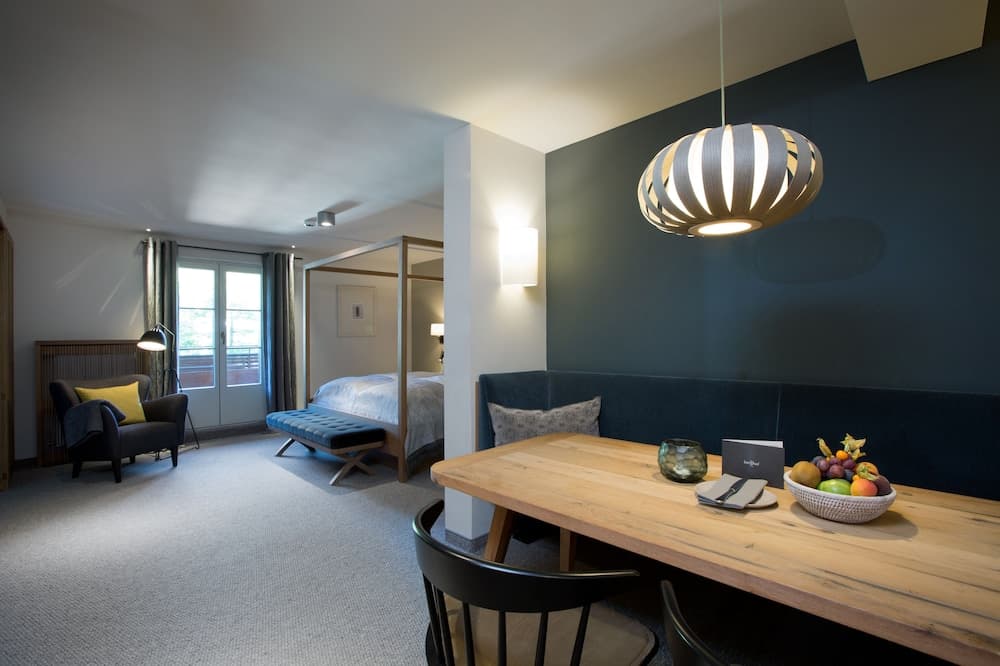 In-room dining