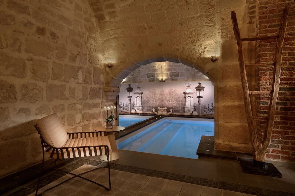 Steam room